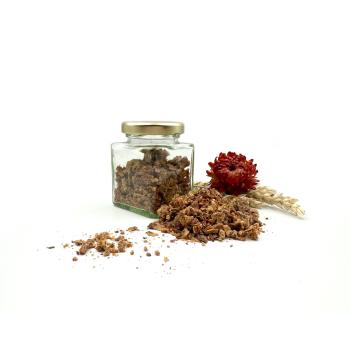 Pure Propolis Chunks – Natural Protective Resin from the Apiary